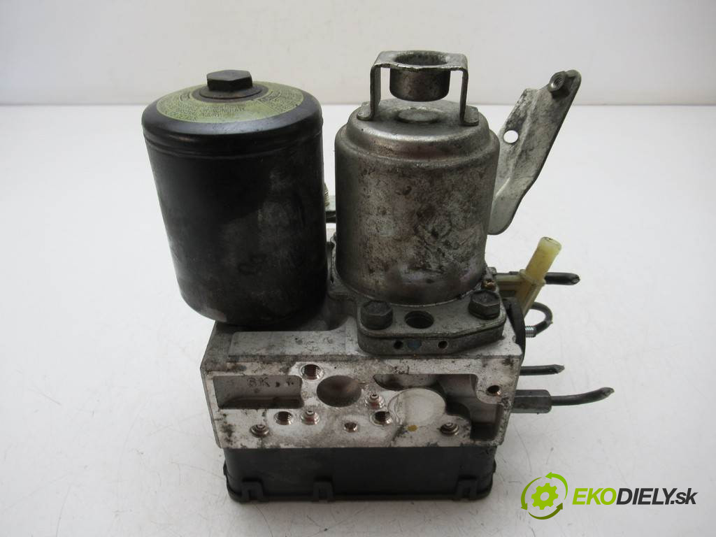 Toyota Prius II       0  pumpa abs 44510-47050