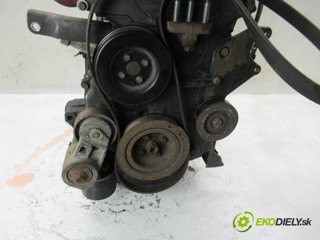 Mitsubishi Outlander I       0  motor 4G63