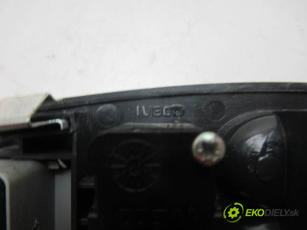 Iveco Stralis       0  prepínač okien 504213849
