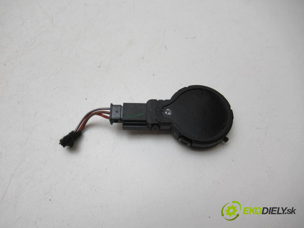 Audi A4 B8       0  snímač senzor dažďa 8K0955559