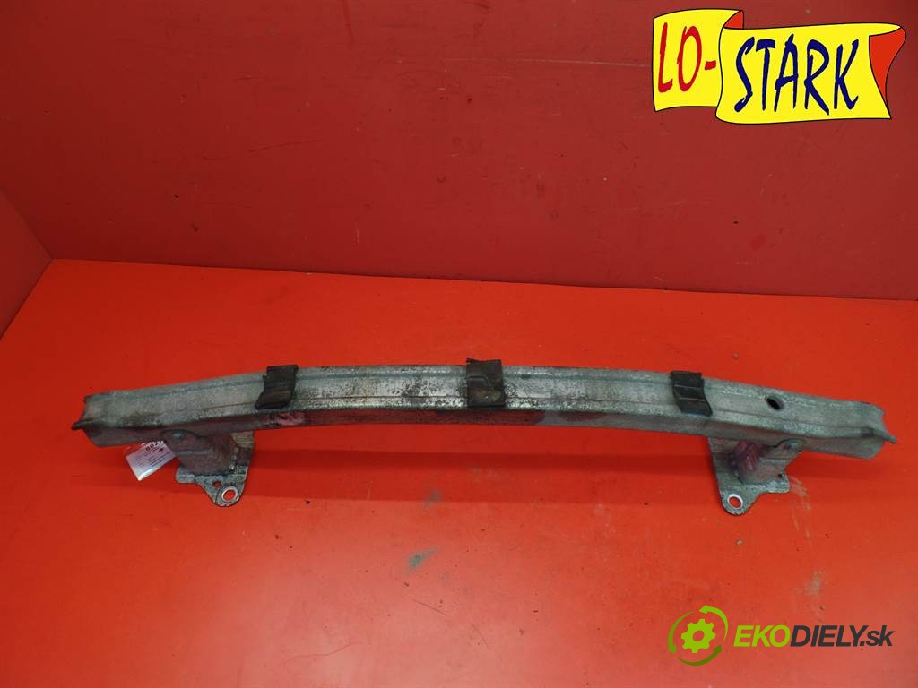 výztuha nárazníka přední část 8200380507 Renault Megane II       0