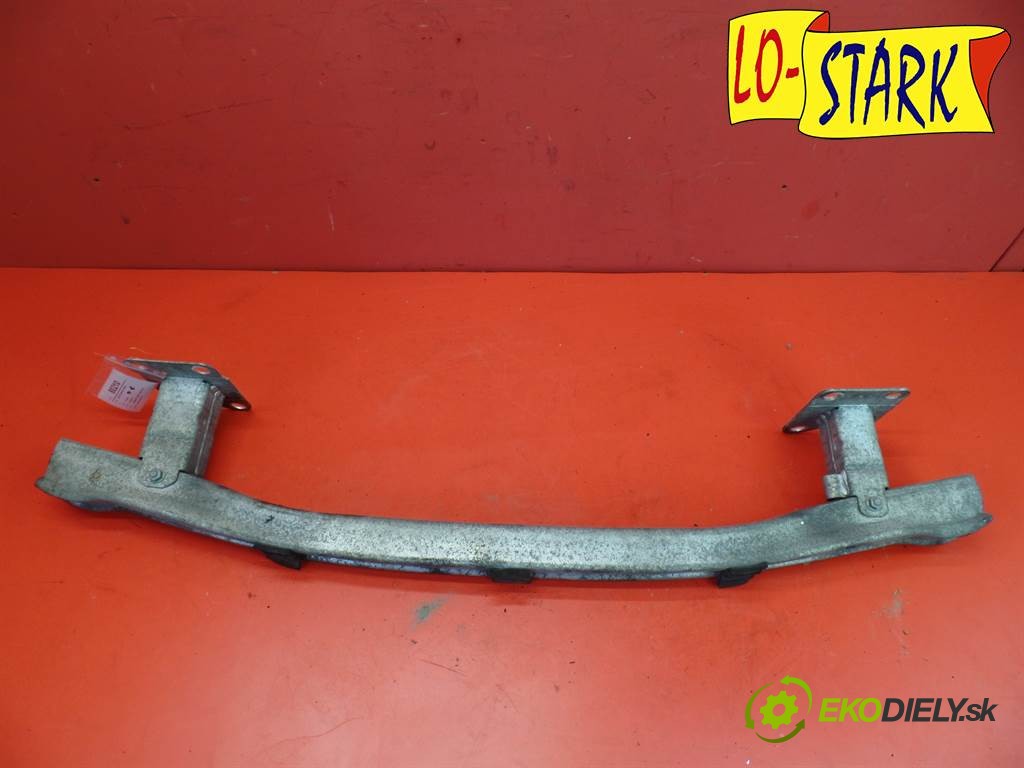 výztuha nárazníka přední část 8200380507 Renault Megane II       0