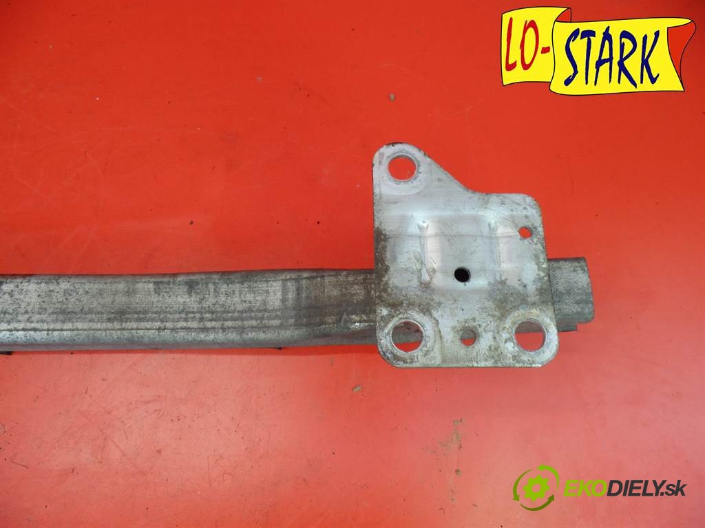 výztuha nárazníka přední část 8200380507 Renault Megane II       0