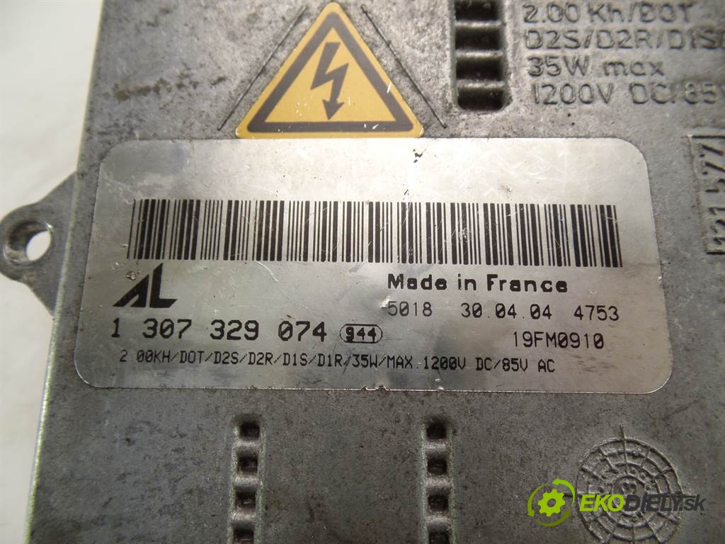 měnič xenon 1307329074 Volkswagen Golf IV       0